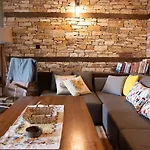 ヴィラ Little Bird Residency - Luxury In *