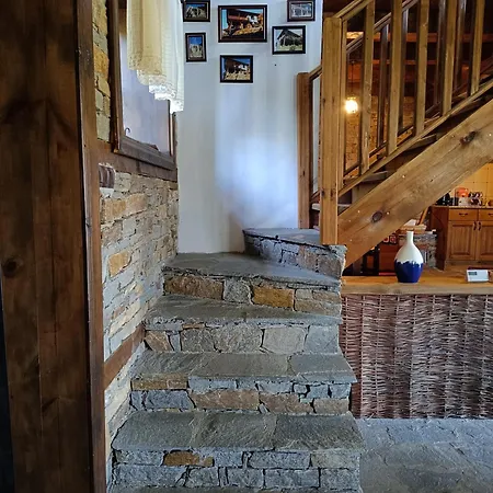 Little Bird Residency - Luxury In Leshten