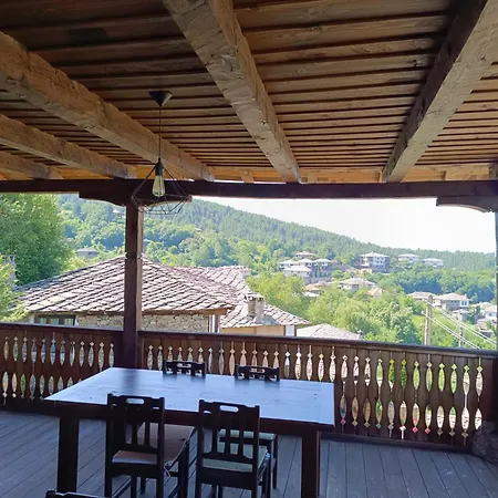 Little Bird Residency - Luxury In