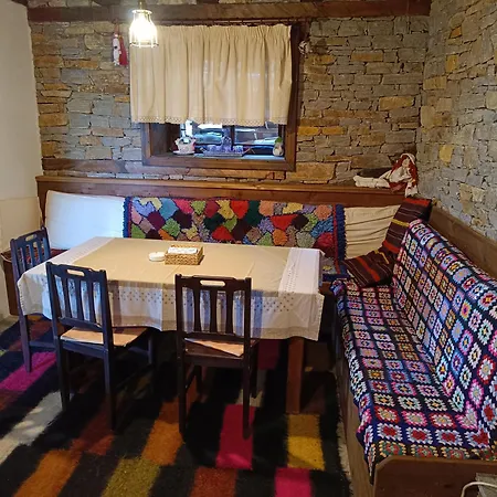 Little Bird Residency - Luxury In Vila