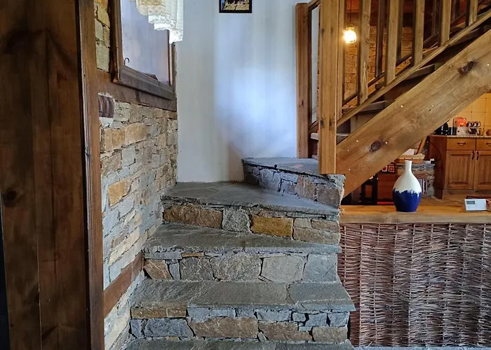 Little Bird Residency - Luxury In Lešten